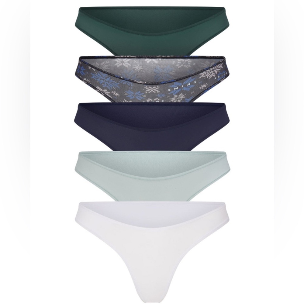 SKIMS FITS EVERYBODY 5-PACK THONGS SZ MEDIUM